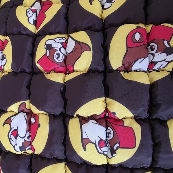 Official Buc-ee's Quilted Tote Bag- Iconic Beaver Mascot- Like New - Picture 11 of 13